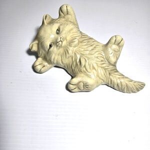 Vtg Ceramic Scioto‎ 1980 Gray PERSIAN Kitten Cat Laying on Back Playing Figurine